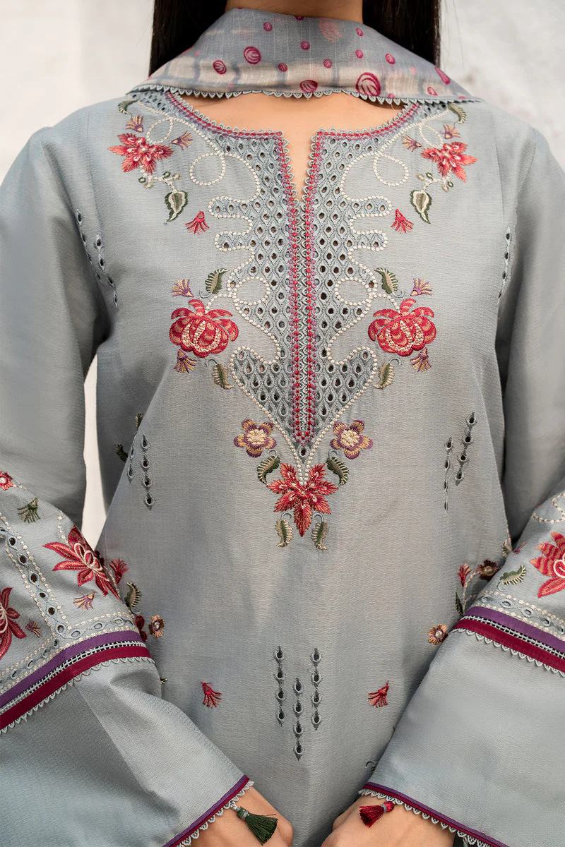 Mastorat Lawn 3PC Chikankari Suit with Jacquard Dupatta