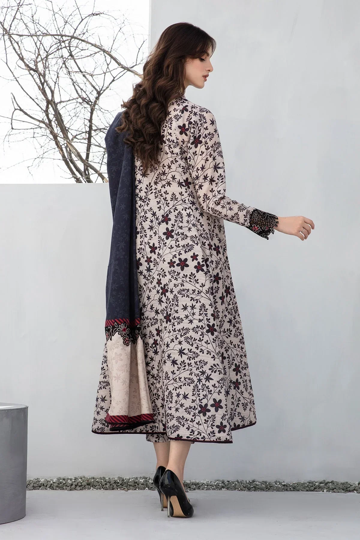 Mastorat 3PC Digital Printed Lawn Suit 4002 for Women