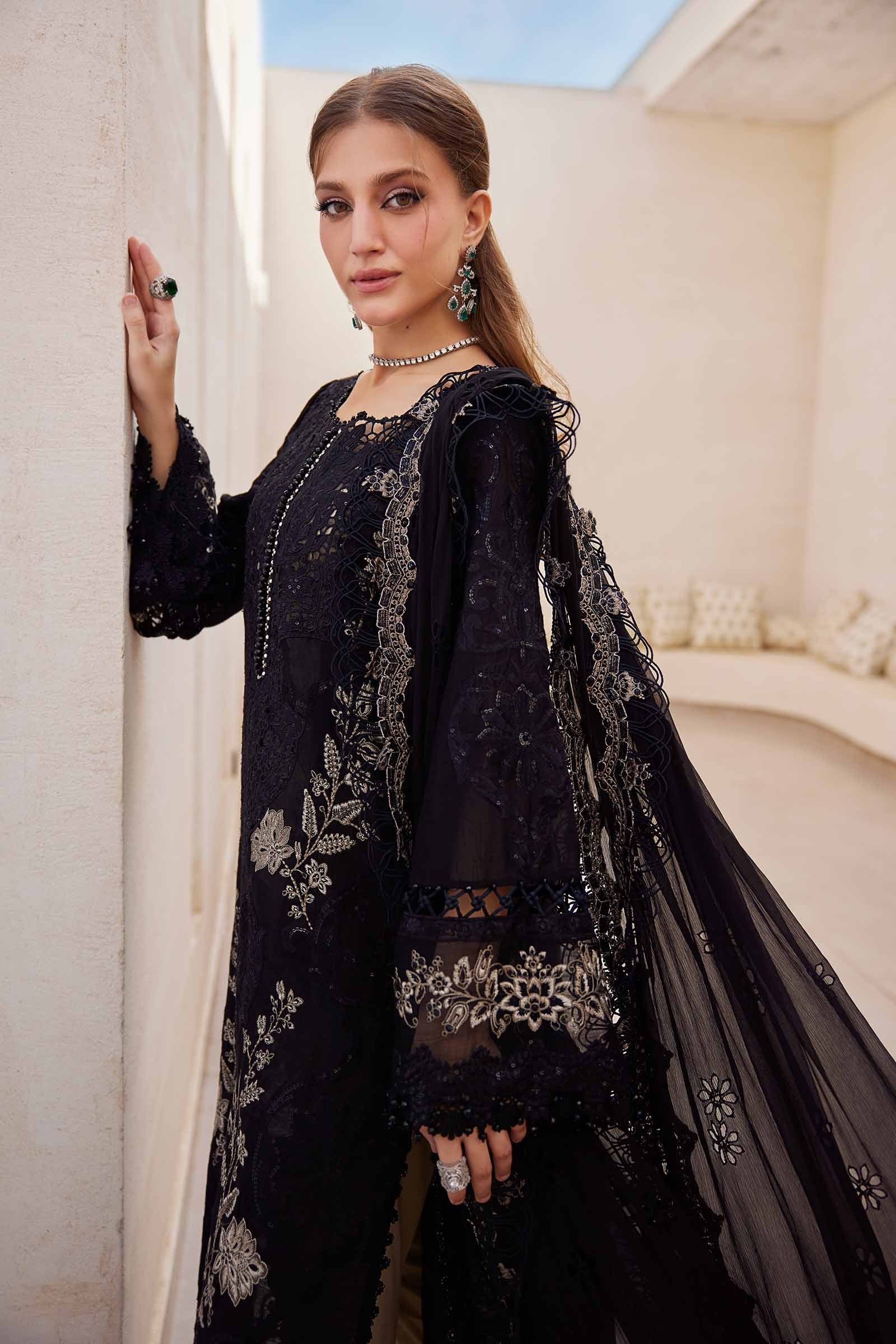 Mastorat Lawn 3PC Sequence Embroidered Suit With Dupatta