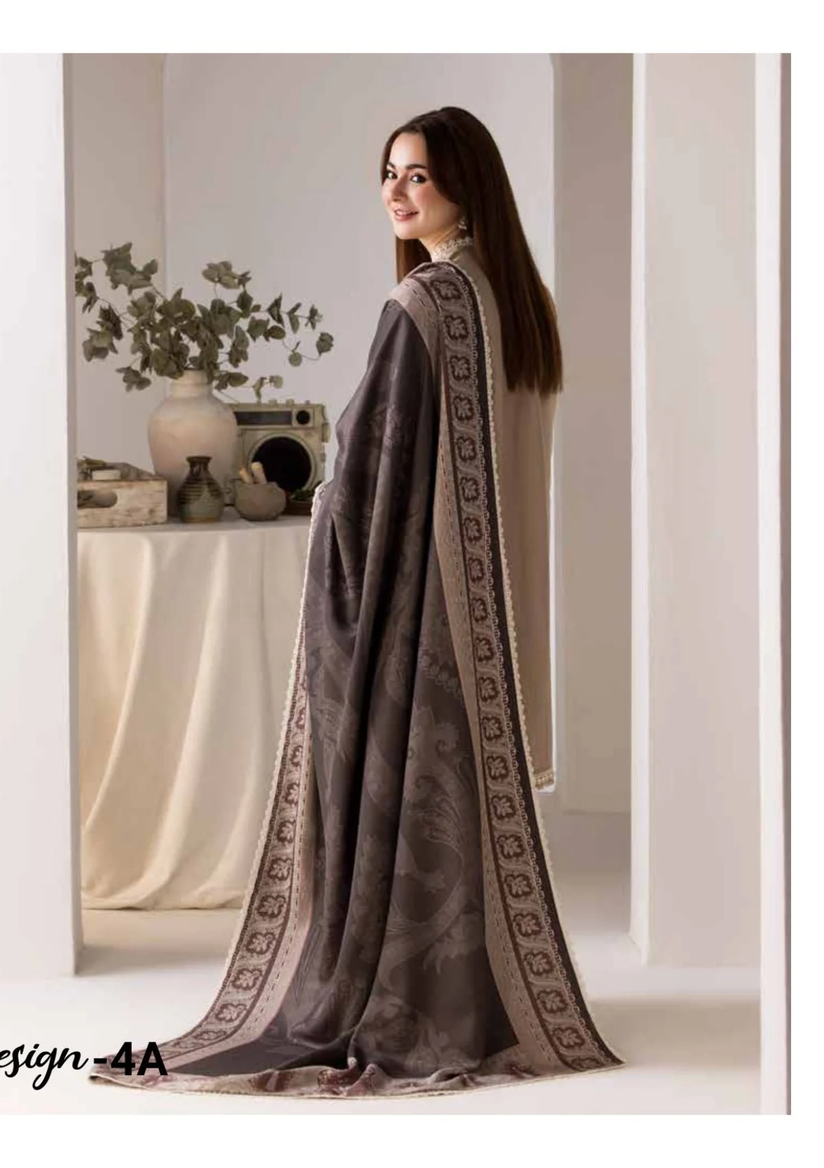 Mastorat Lawn 3PC Embroidered Suit 5178