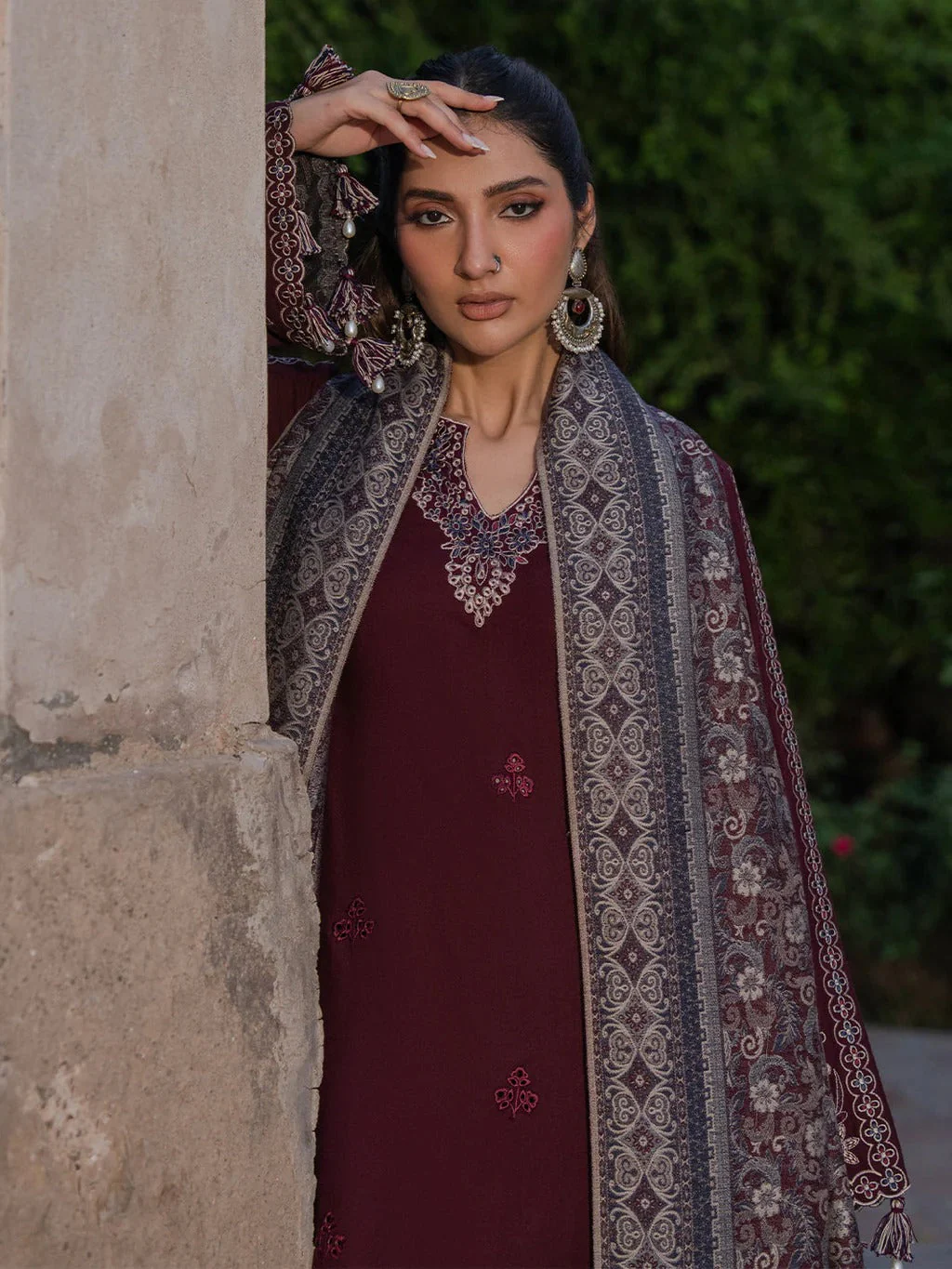 Lawn 3PC Embroidered Suit with Digital Jacquard Dupatta