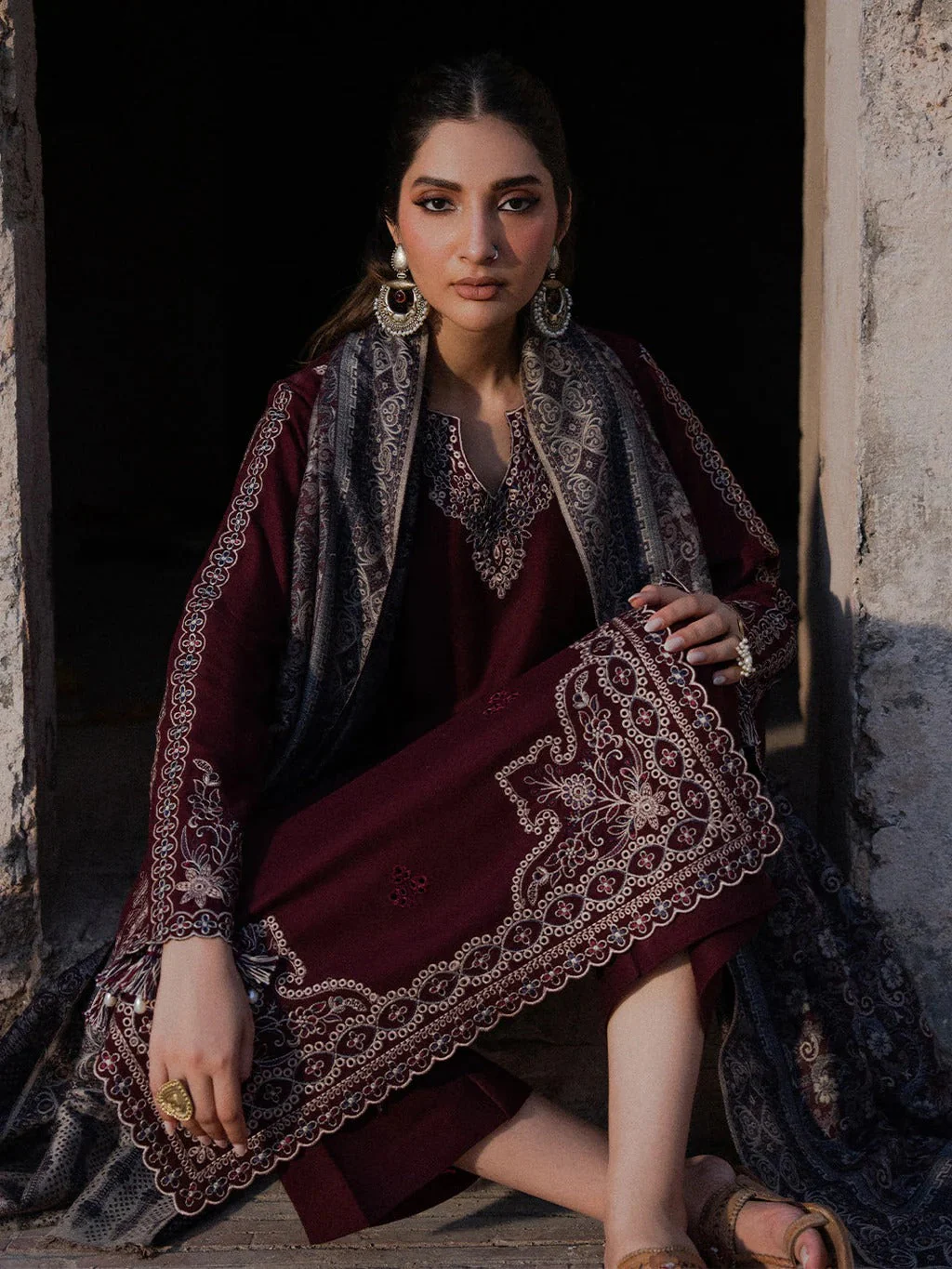 Lawn 3PC Embroidered Suit with Digital Jacquard Dupatta