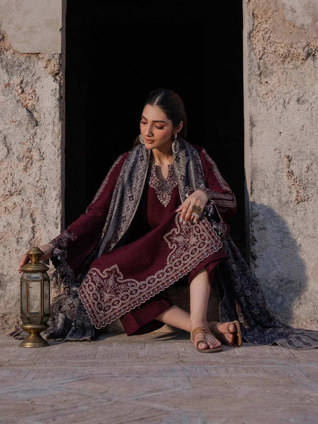 Lawn 3PC Embroidered Suit with Digital Jacquard Dupatta