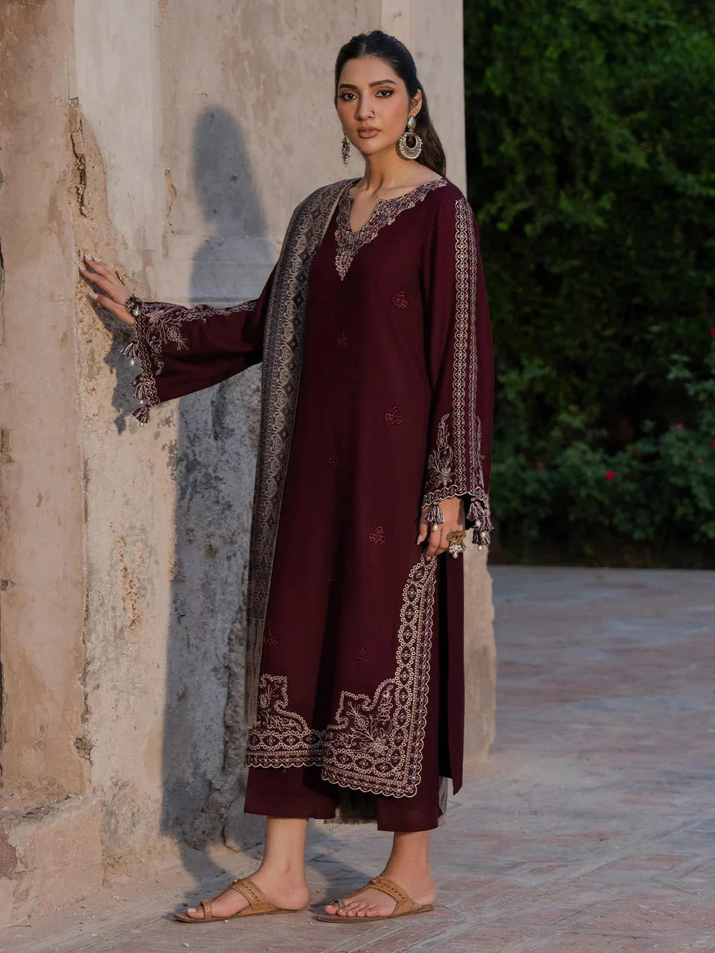 Lawn 3PC Embroidered Suit with Digital Jacquard Dupatta