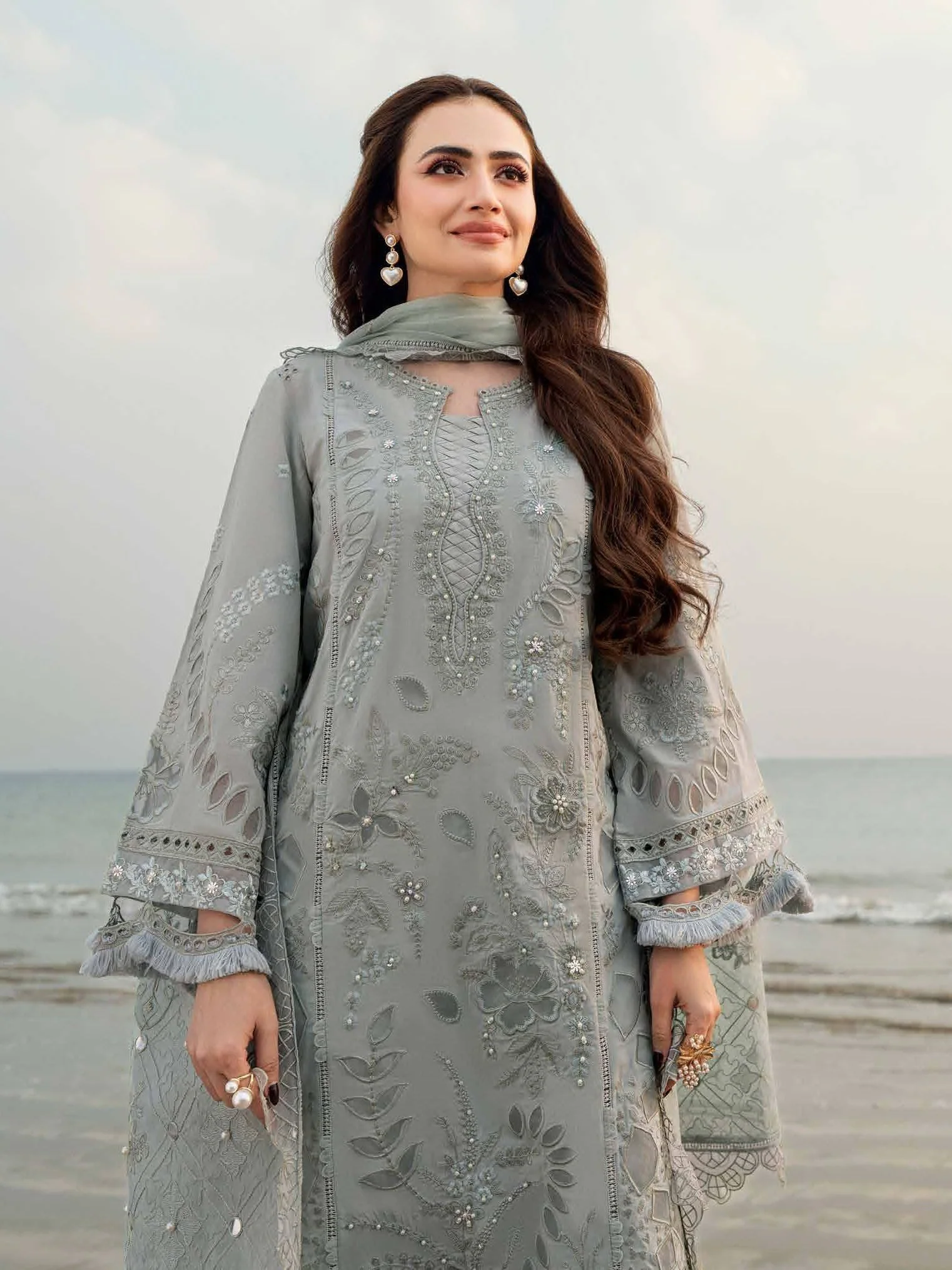 Mastorat Lawn 3PC Embroidered Suit with Khadi Net Dupatta
