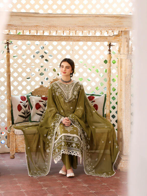 Mastorat Lawn 3PC Embroidered Suit 5211 with Organza Dupatta