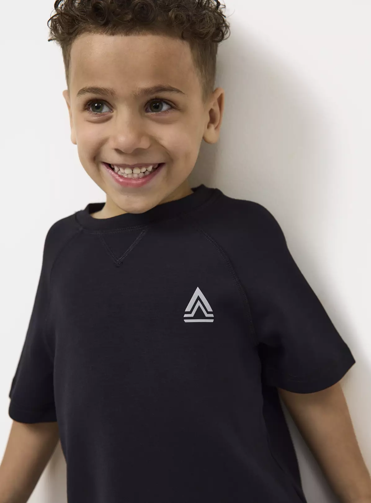 Black T-Shirt & Shorts Active Set 5 Years | School Uniform UK